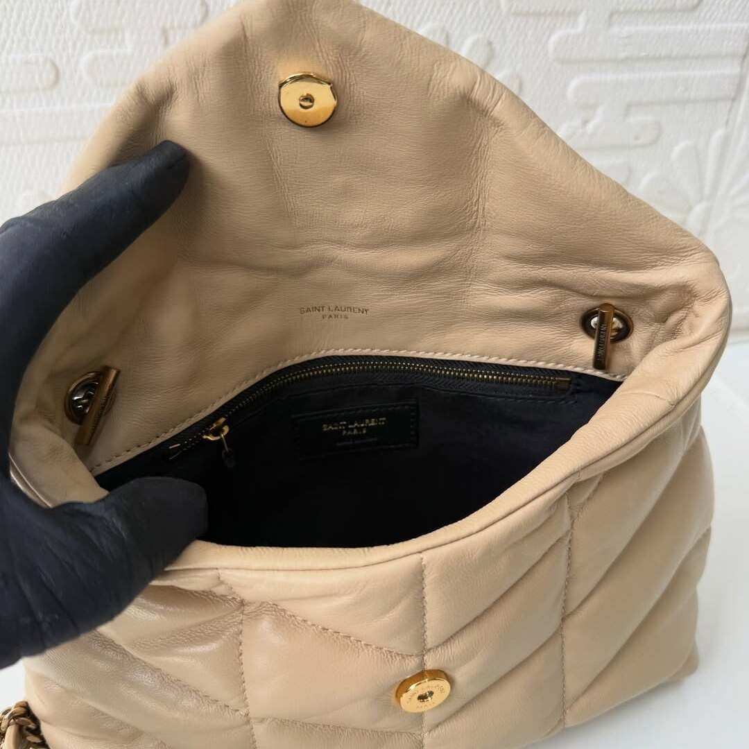 Saint Laurent Loulou Puffer Small Shoulder Bag - Image 5
